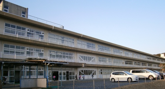 磯部小学校校舎