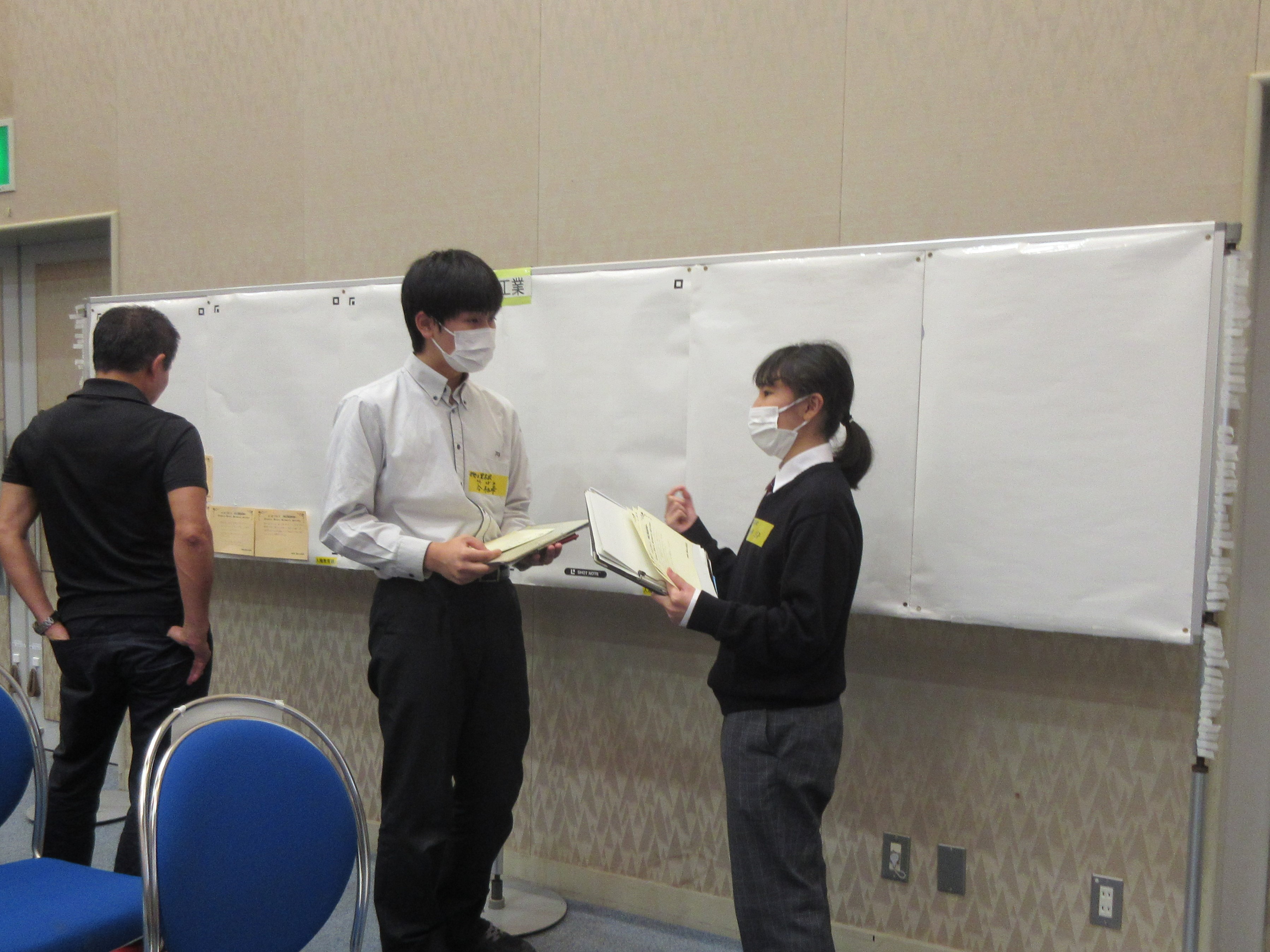 交流会の様子２