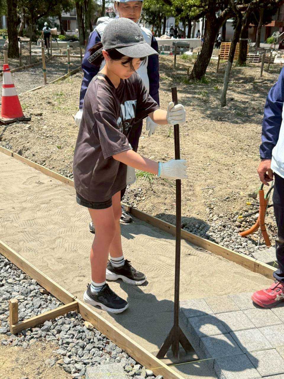 1グループに複数の画像を表示2