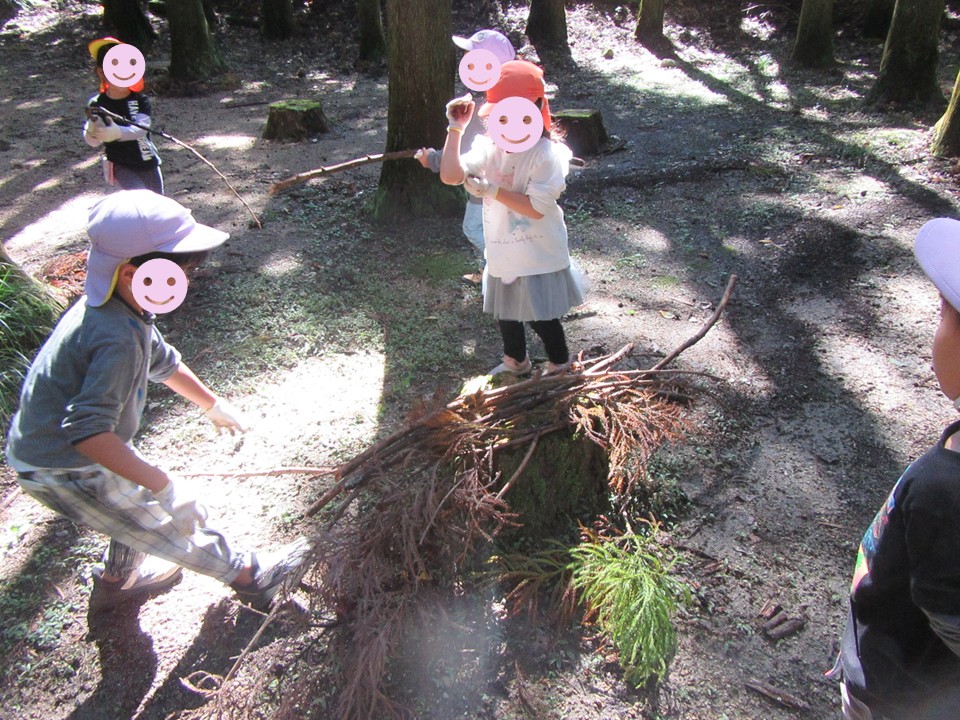 1グループに複数の画像を表示2