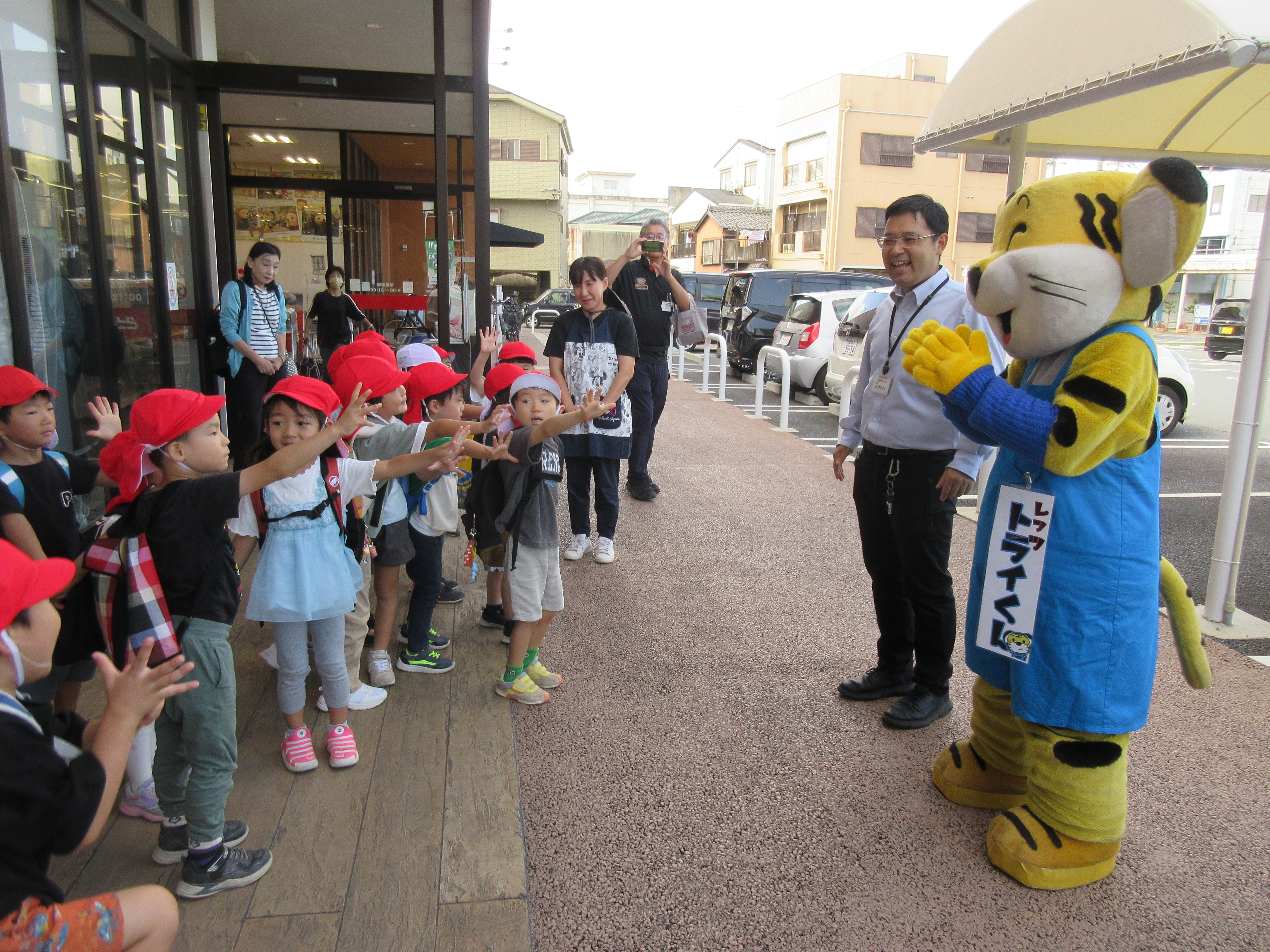 1グループに複数の画像を表示2