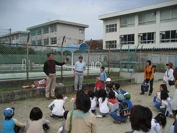 松ぼっくりのお話しの写真1