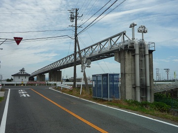 H26三渡水管橋