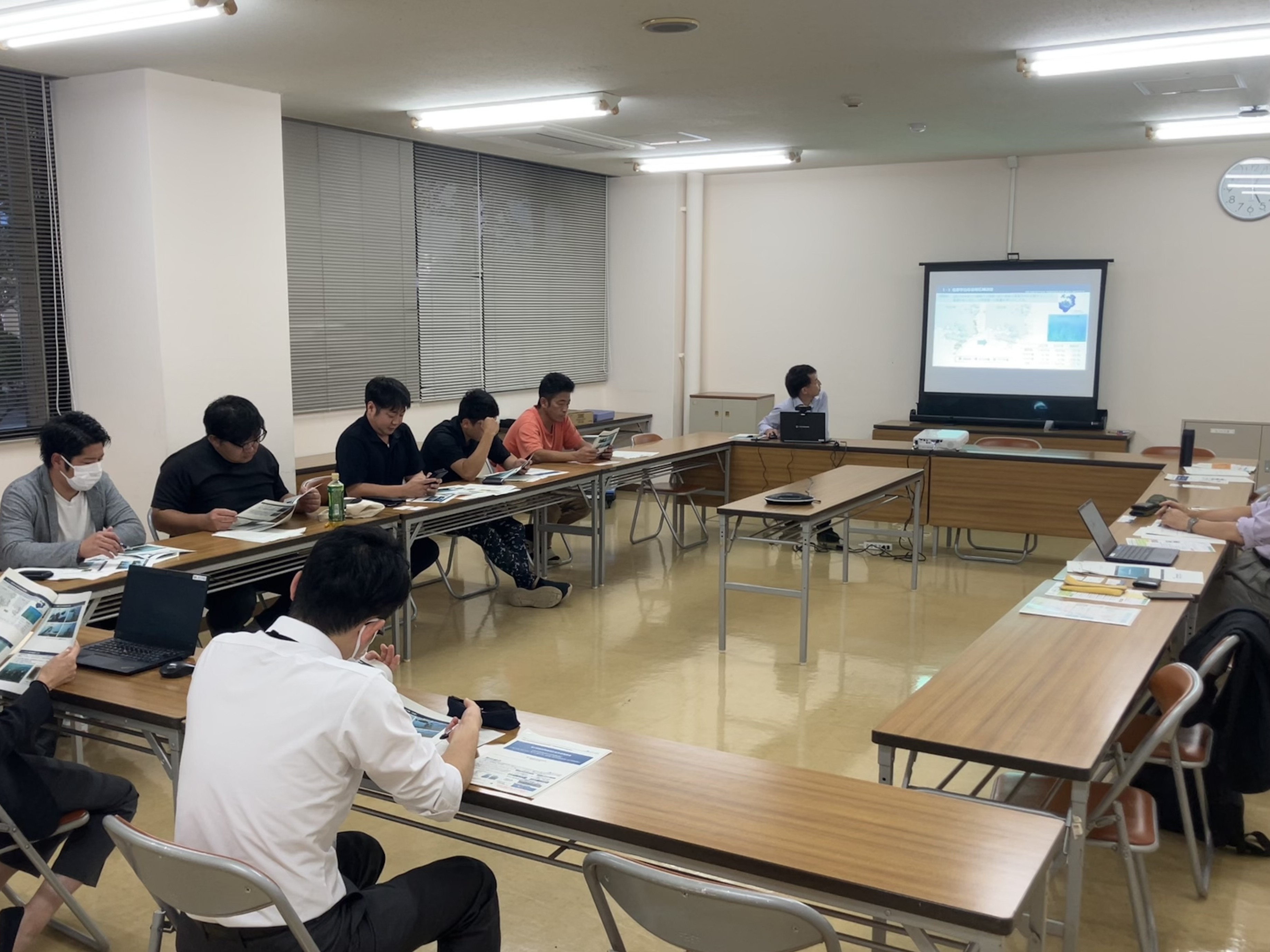 岡研究員の講義 岡研究員の講義