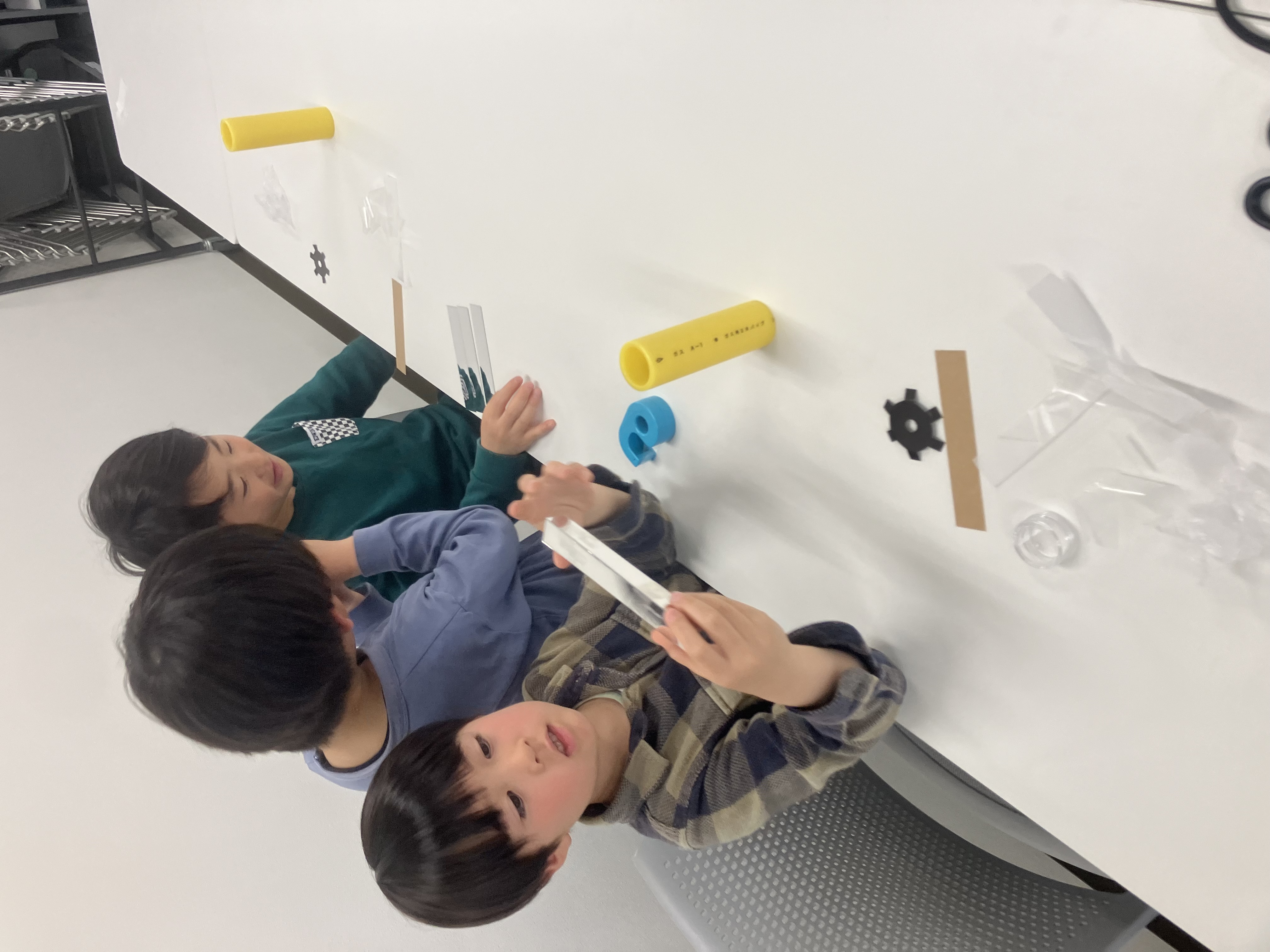 1グループに複数の画像を表示2